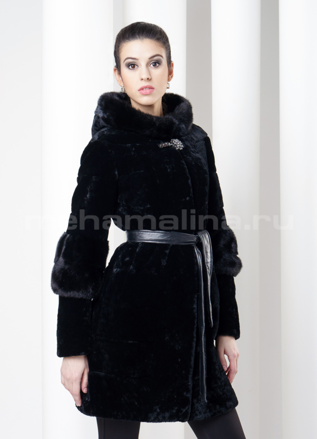 Шуба астраган с капюшоном модель № S-121 меха малина