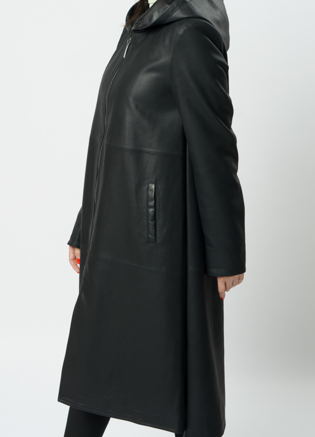 Пальто с капюшоном из натуральной кожи  модель № 10711 универмаг малина