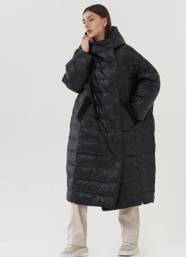 фото Пуховик оверсайз черного цвета  модель № 25955