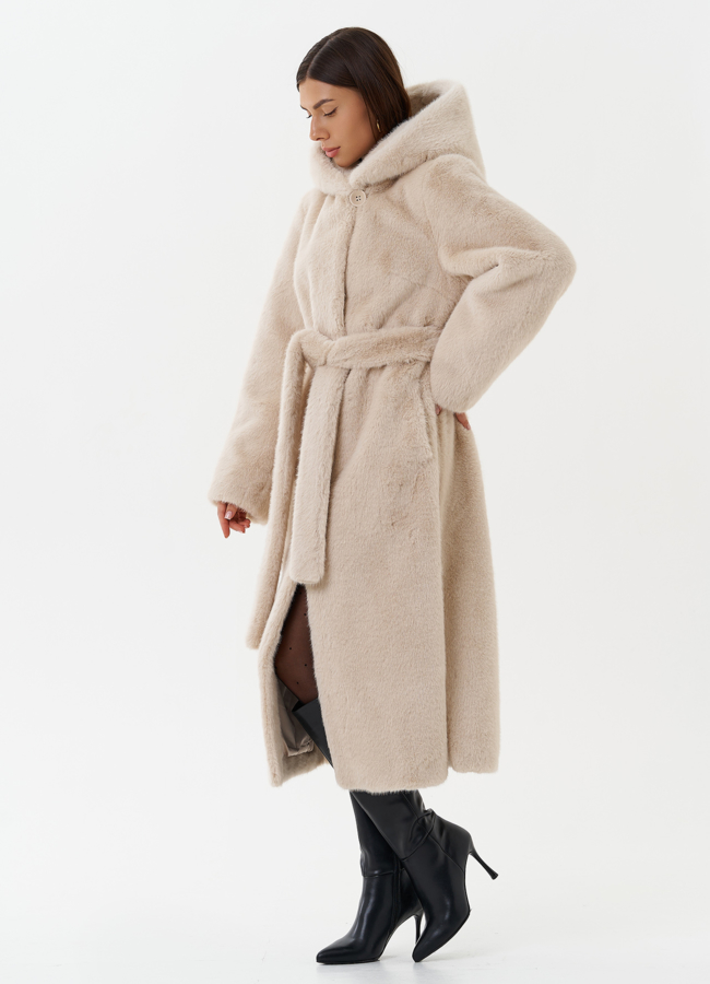 Удлиненная шуба из экомеха с капюшоном модель № 1333 универмаг малина