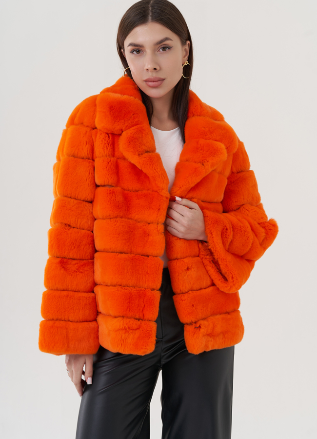 Шуба из меха кролика с английским воротником  модель № 25759 меха малина