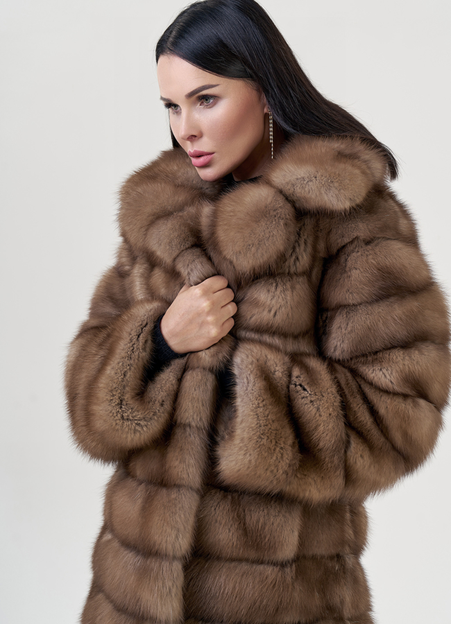 Длинная шуба из куницы модель № 78935 универмаг малина