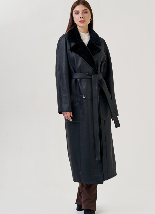 Женская дубленка черного цвета с английским воротником  модель № 23248 меха малина Женская дубленка черного цвета с английским воротником  модель № 23248 меха малина