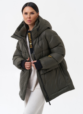 Женский пуховик с капюшоном