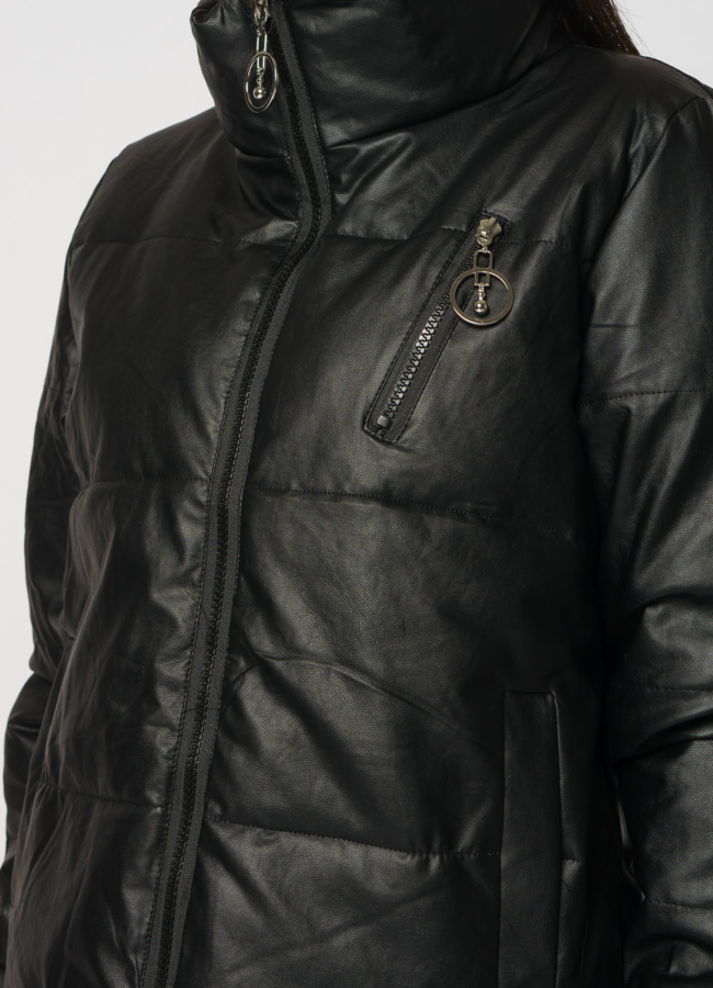 Женская куртка из эко кожи черного цвета модель № 20781 универмаг малина