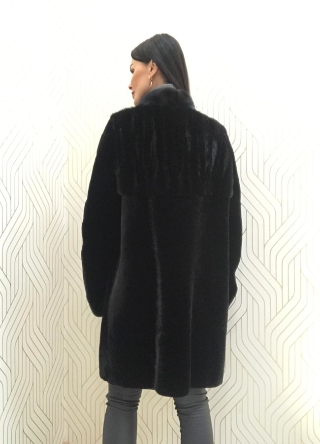 Шуба из мутона модель № Р-45 в кредит