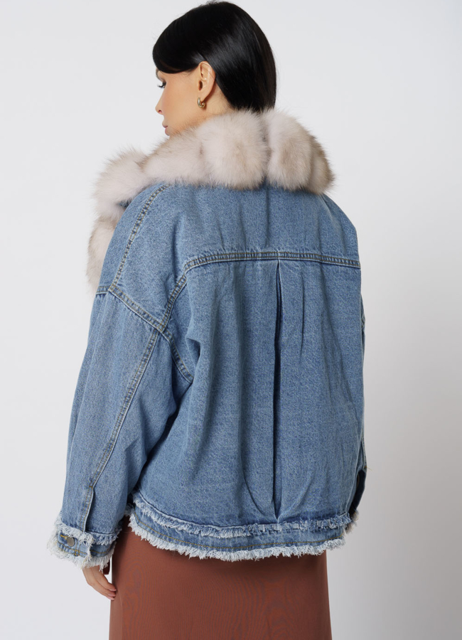 Утепеленная джинсовая куртка с отделкой из песца модель № 21829 универмаг малина