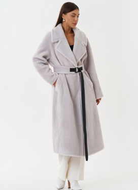 Пальто из шерсти с поясом