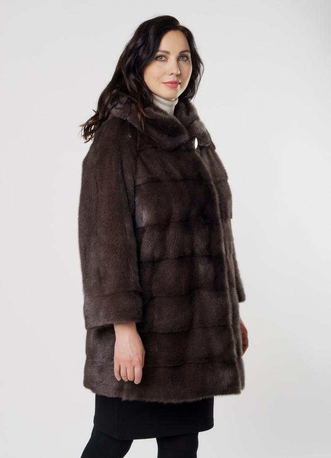 Шуба из норки в цвете капучино с капюшоном модель № 8010 в кредит