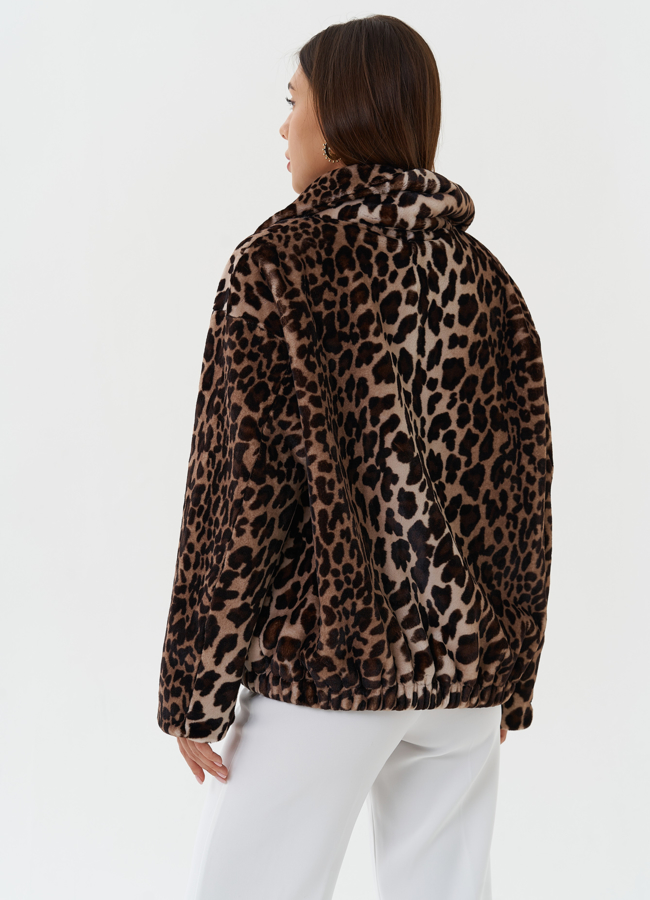 Куртка из эко меха с леопардовым принтом модель № 27717 универмаг малина
