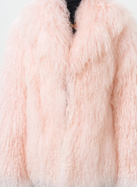 Женская шуба из меха ламы