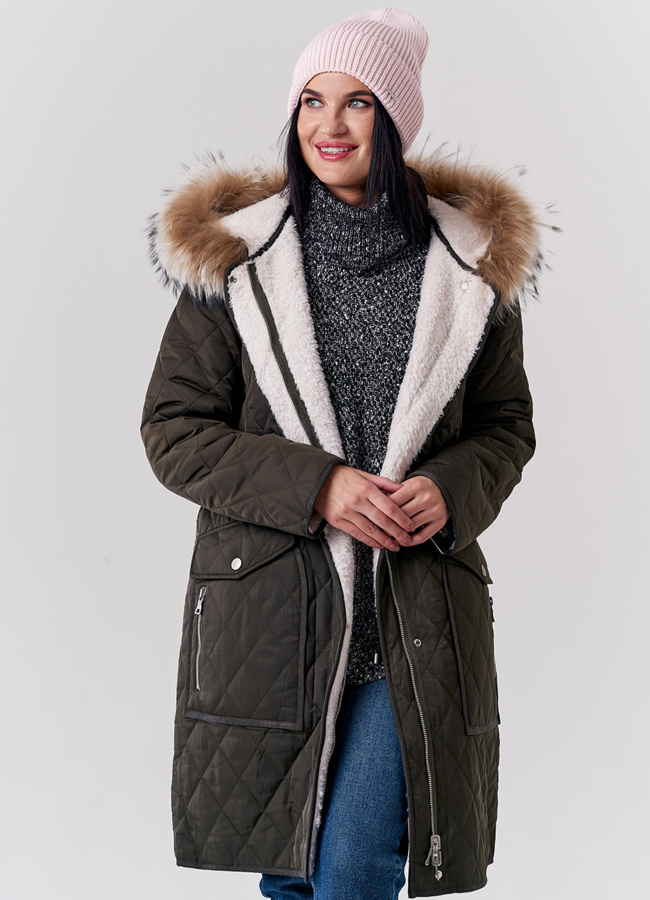 Шапка женская светло-розовая модель № 21756 меха малина