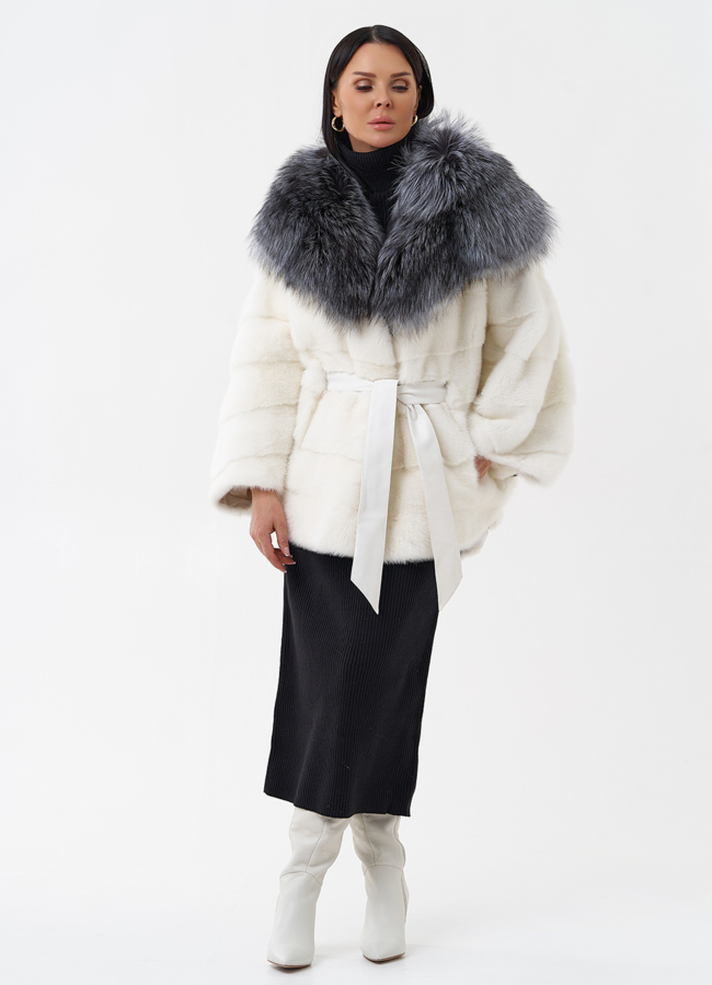 Белая норковая шуба с капюшоном из чернобурки модель № 29262 универмаг малина