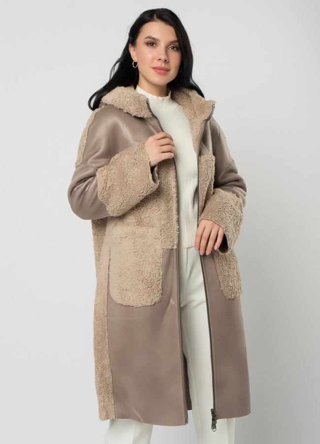 Светлое двустороннее пальто из эко замши с накладными карманами модель № 7702 универмаг малина