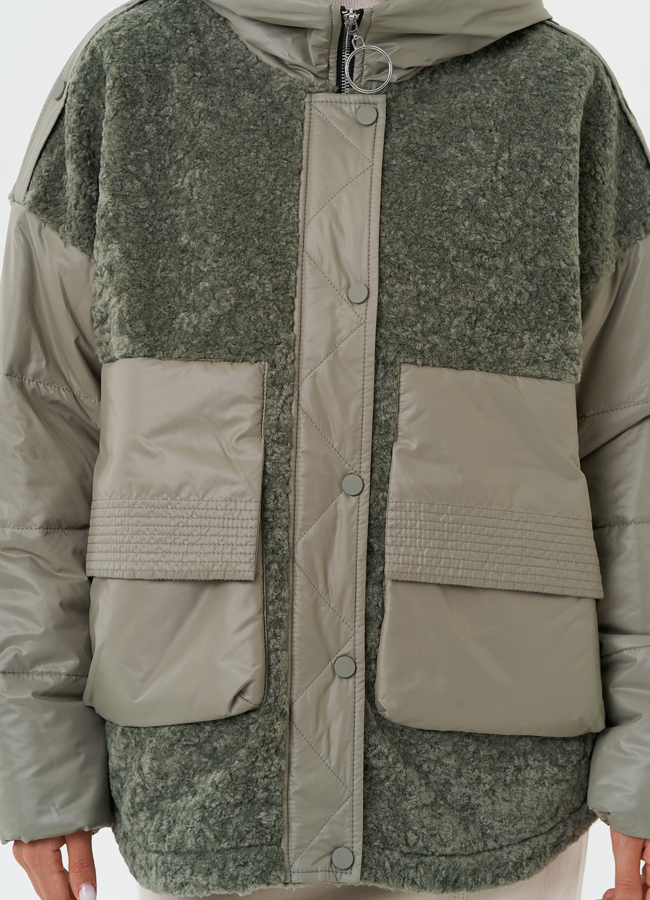 Комбинированная куртка с капюшоном модель № 28105 в рассрочку