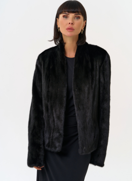 Укороченная шуба из меха норки  Укороченная шуба из меха норки