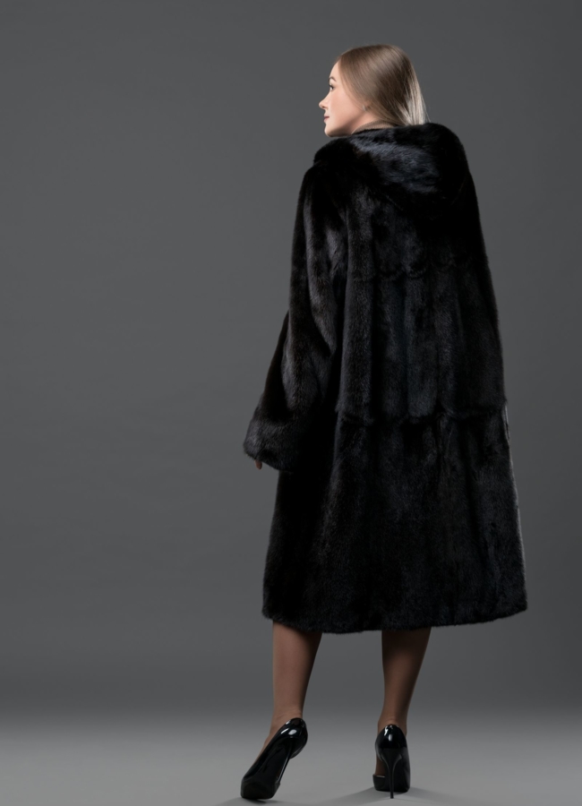 фото Норковая шуба в цвете махагон с капюшоном модель № S-771