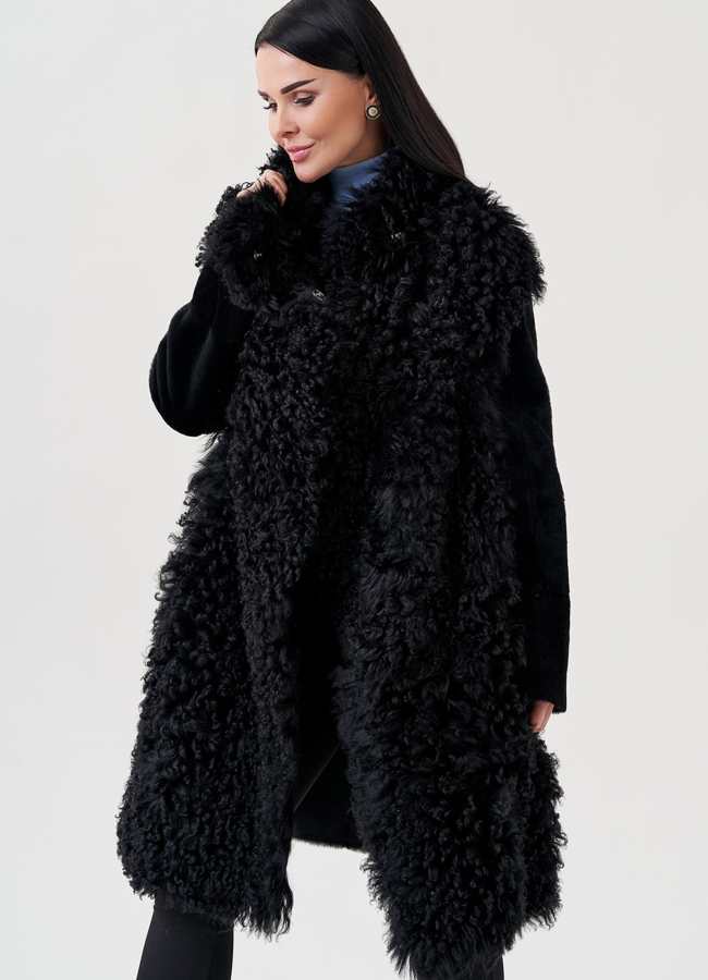 Женкая дубленка со стойкой черного цвета  модель № 23568 универмаг малина