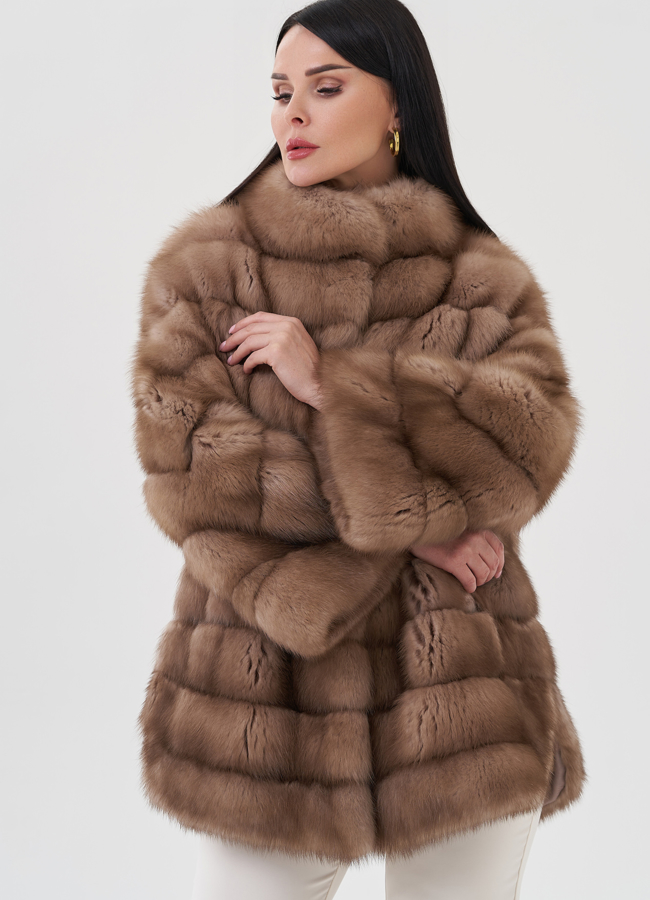 Шуба из куницы с воротником стойка модель № 23814 в рассрочку