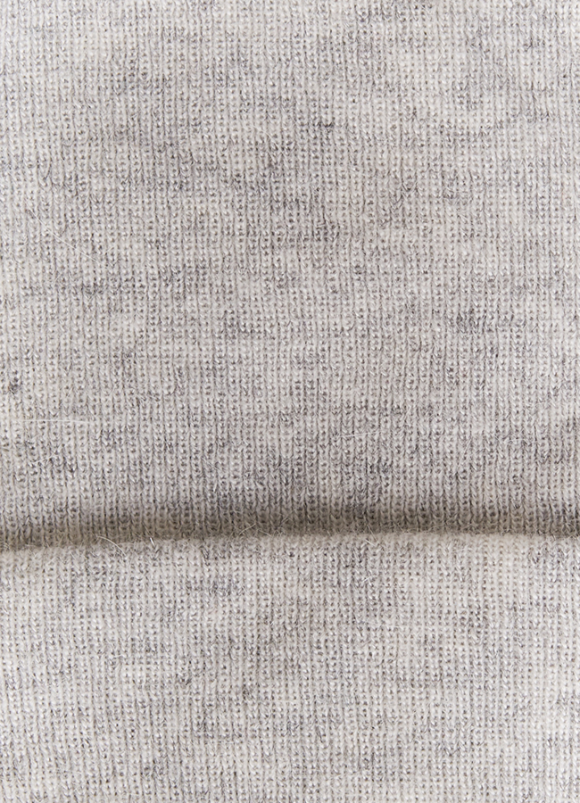 Серая женская шапка модель № 9361 универмаг малина