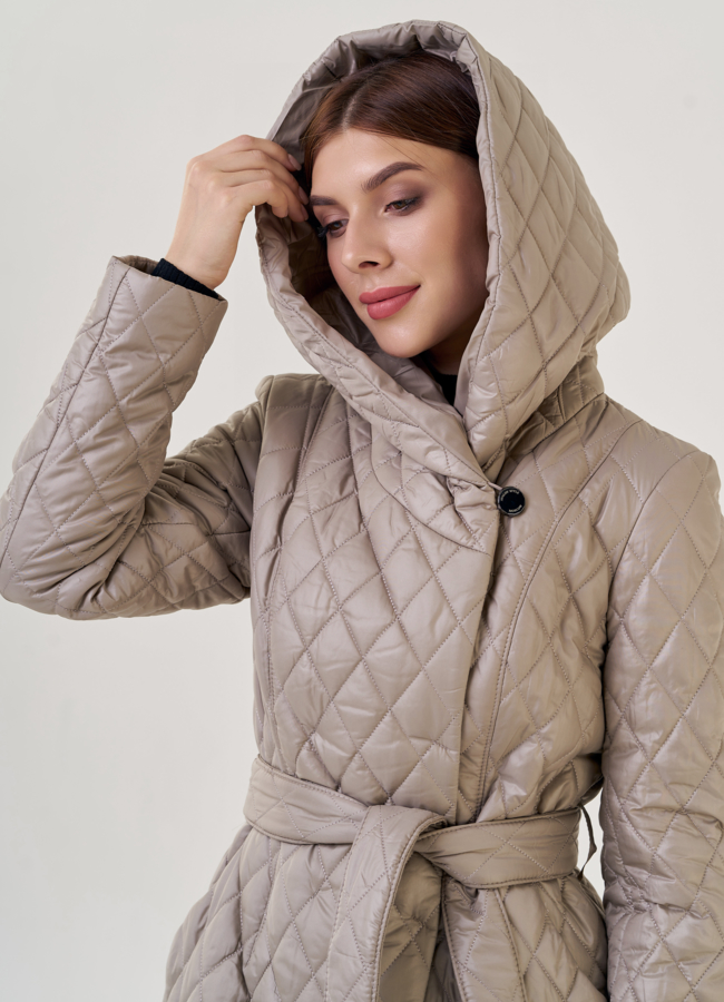 Женское утепленное полупальто с капюшоном  модель № 23282 универмаг малина