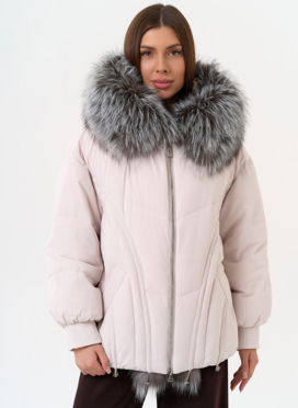 Женский пуховик с отделкой из меха чернобурки