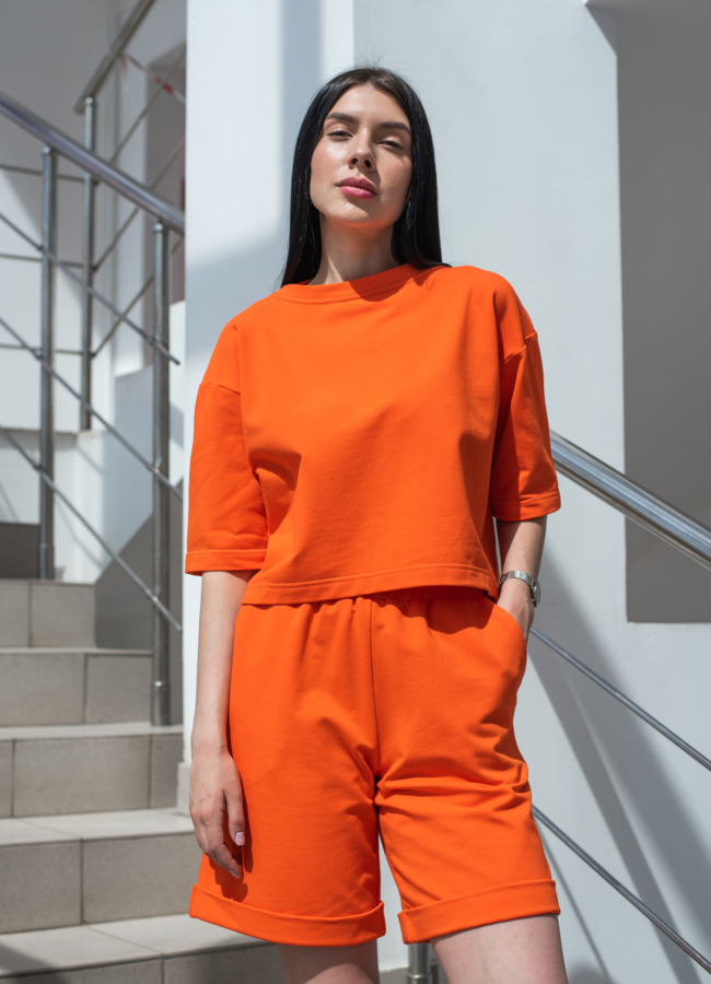 Футболка женская оранжевого цвета модель № 22910 универмаг малина