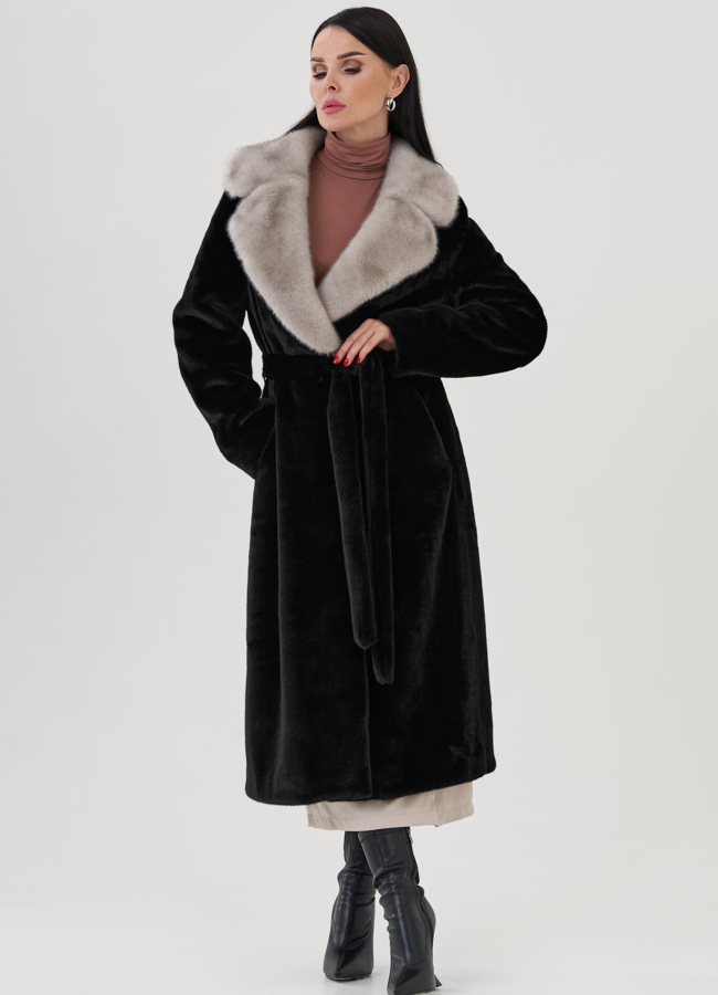 фото Пальто черного цвета из эко меха модель № 24913