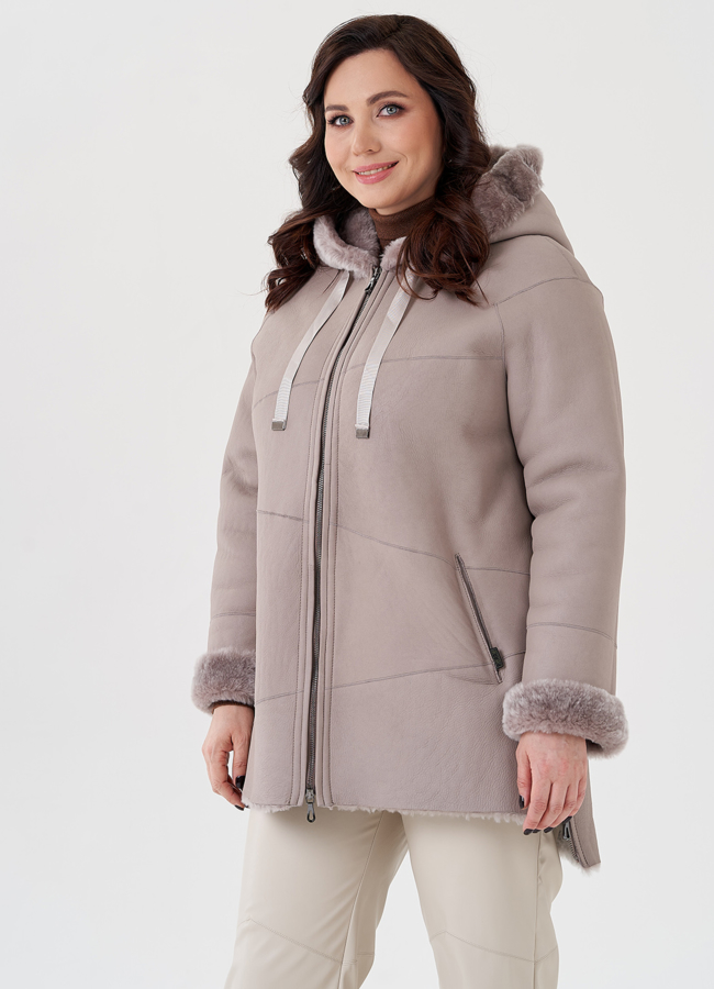 фото Женская дубленка  капюшоном модель № 23876