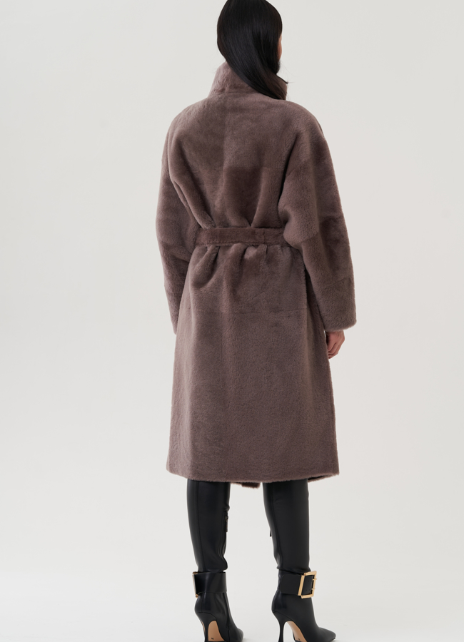 фото Двухсторонняя дубленка в цвете капучино модель № 25526