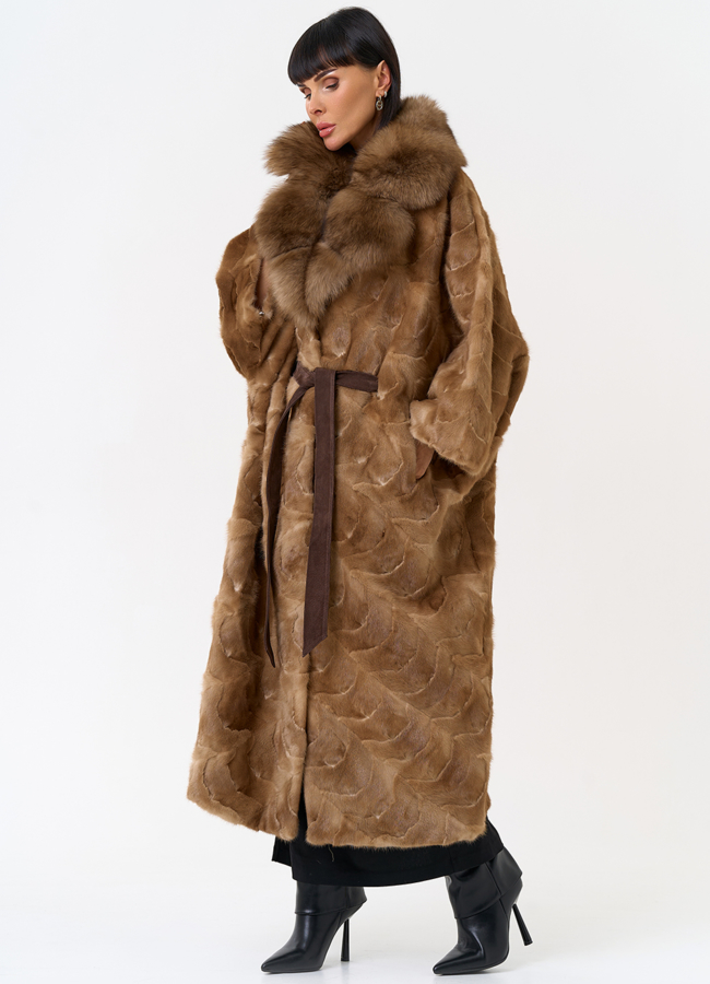 Женская шуба из меха норки с воротником их меха песца модель № 31492 универмаг малина Женская шуба из меха норки с воротником их меха песца модель № 31492 универмаг малина