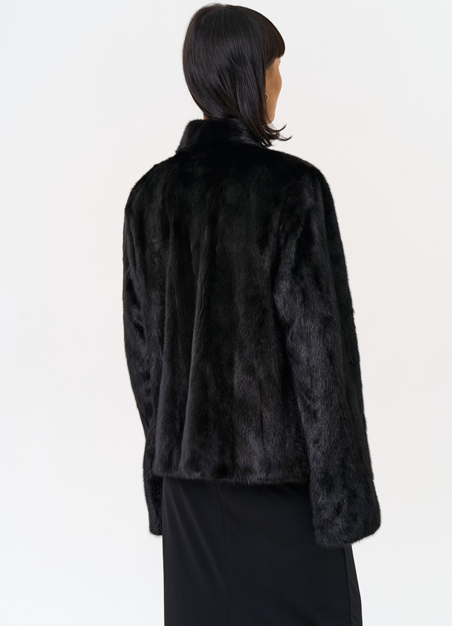 фото Укороченная шуба из меха норки  модель № 31602 фото Укороченная шуба из меха норки  модель № 31602