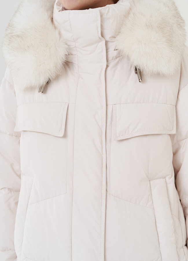 Пуховик женский с капюшоном  модель № 25031 универмаг малина