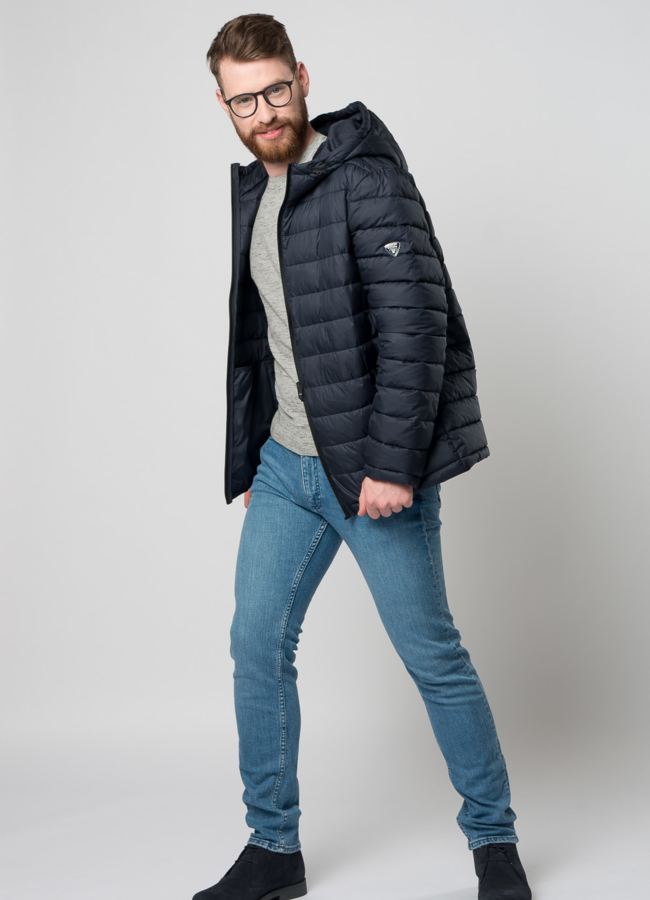 Мужская утепленная куртка с капюшоном модель № M9033 в кредит