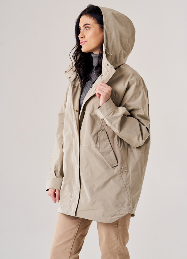 Ветровка женская бежевого цвета модель № T4F W9638 универмаг малина