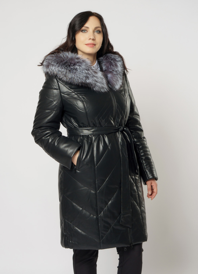 Черный пуховик с чернобуркой из эко кожи модель № 18257 меха малина