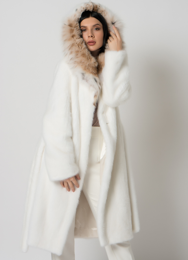 Белая норковая шуба с рысью модель № 1402 универмаг малина