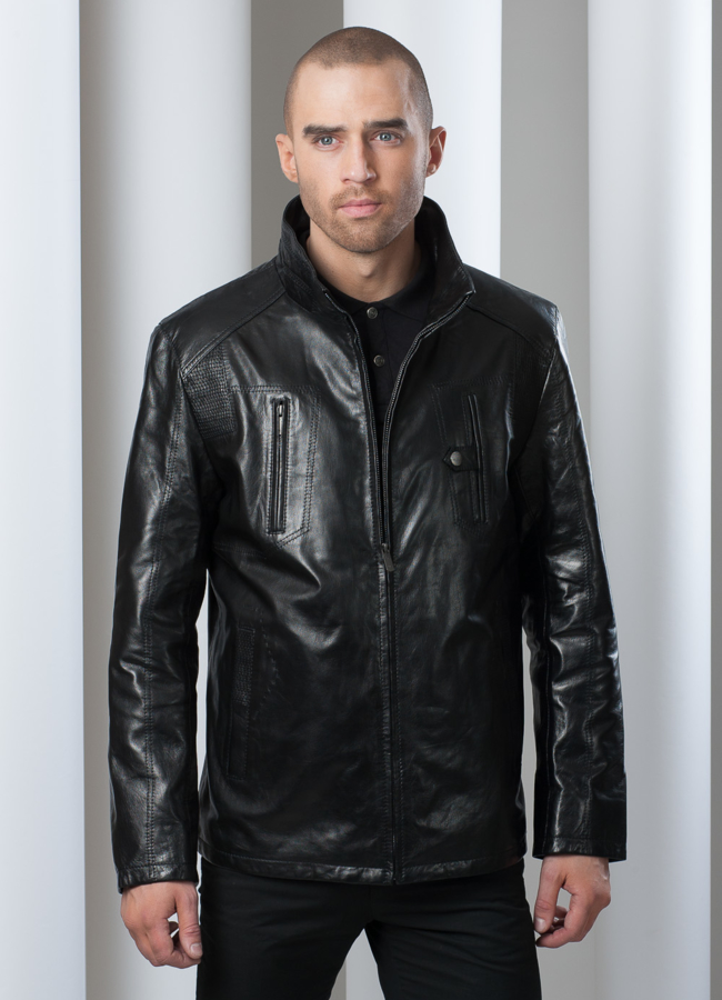 фото Кожаная куртка на молнии с перфорированными вставками модель № KP-27