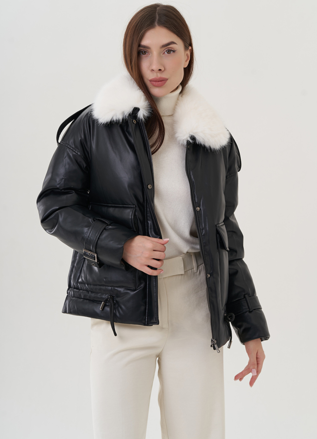 Куртка демисезонная из искусственной кожи модель № 25347 меха малина