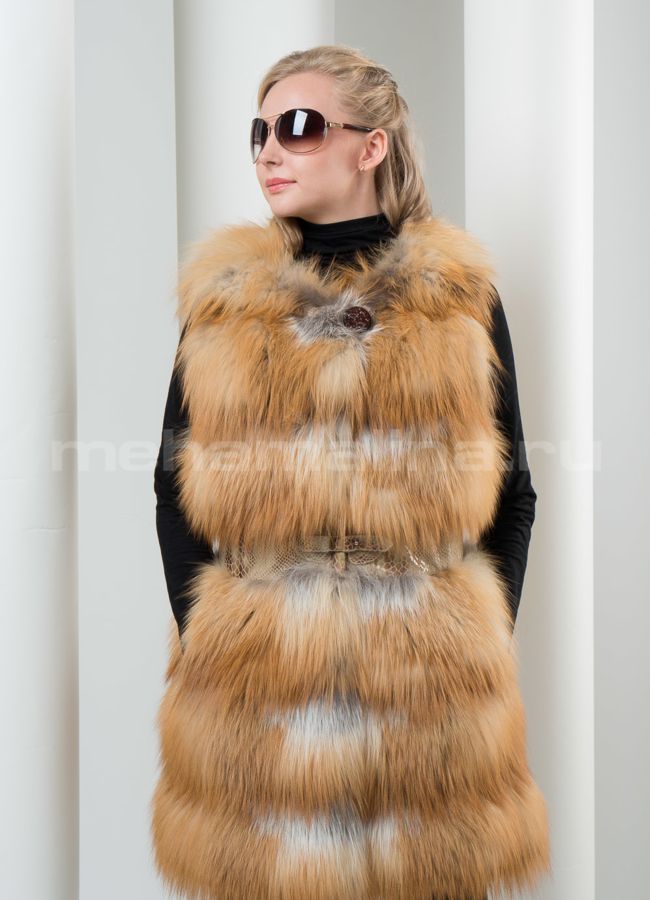 фото Меховой жилет из лисы модель № M-20