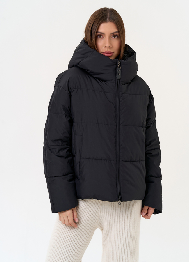Женский пуховик черного цвета с капюшоном модель № 31586 универмаг малина Женский пуховик черного цвета с капюшоном модель № 31586 универмаг малина