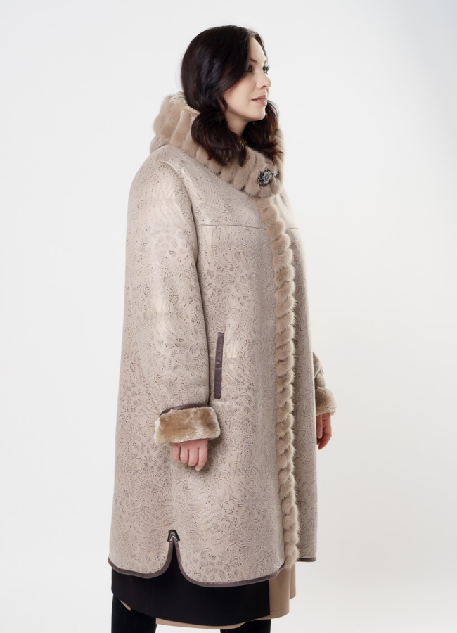 Дубленка из эко кожи с капюшоном модель № 2002 универмаг малина