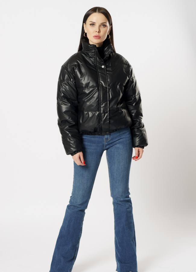 фото Куртка из эко кожи утепленная черного цвета модель № 20608