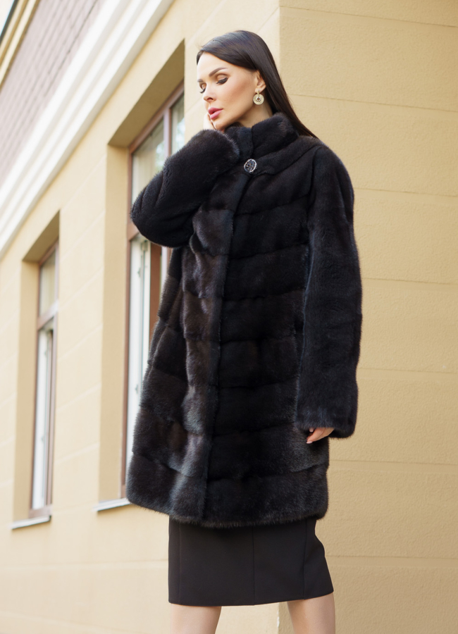 Шуба из скандинавской норки модель № S-141 в кредит