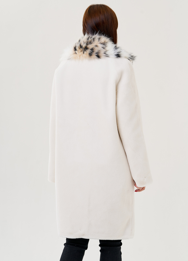 Пальто с воротником из искусственной рыси модель № 23620 в кредит