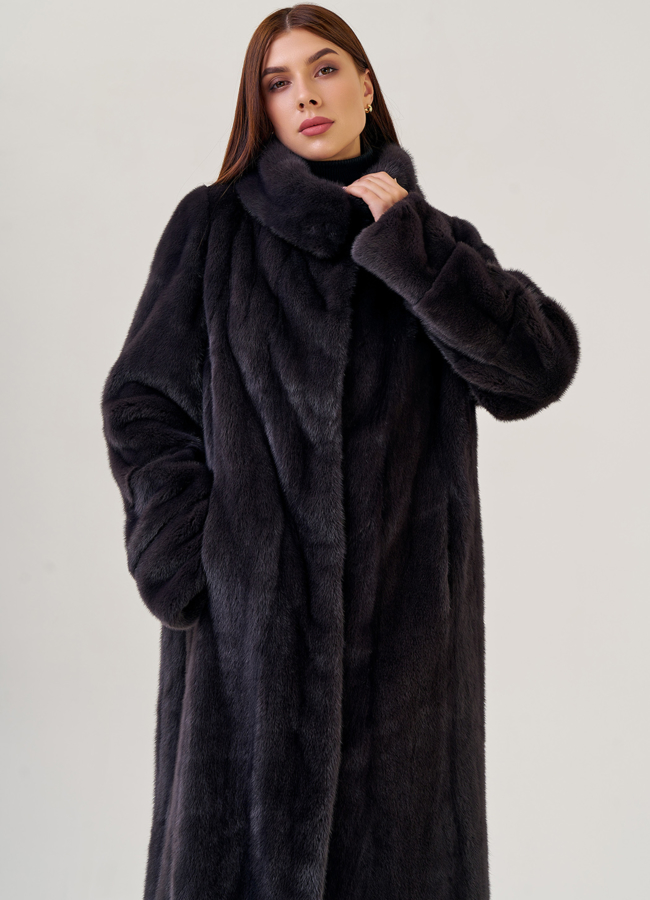 Длинная шуба из норки с воротником - стойкой модель № 78829 универмаг малина