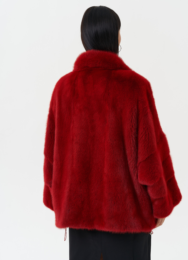Шуба из норки красного цвета модель № 25273 в рассрочку