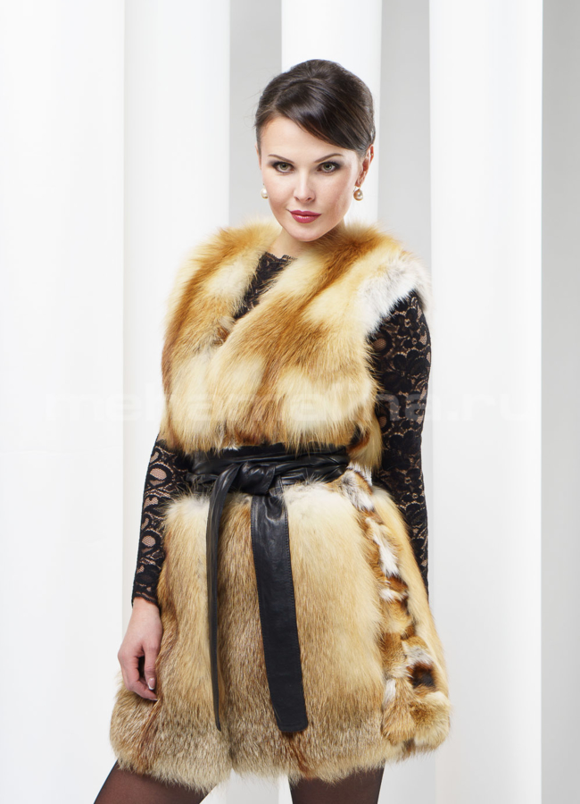 фото Меховой жилет из лисы, удлиненный модель № M-26