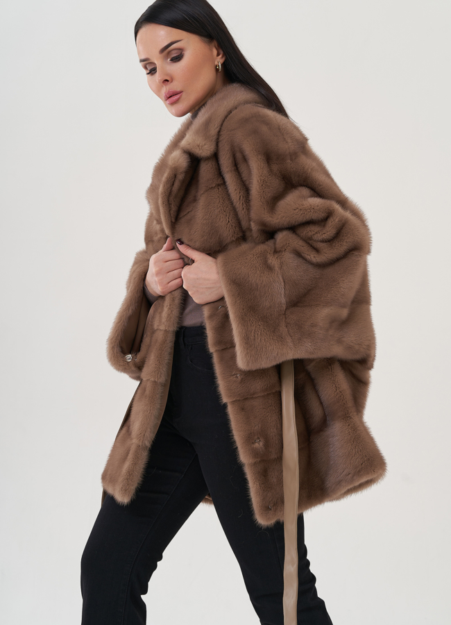 Шуба из норки с английский воротником  модель № 26015 универмаг малина