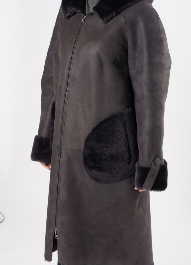 Двусторонняя дубленка с капюшоном на молнии модель № 3486 универмаг малина